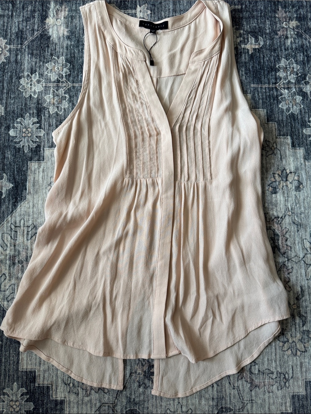 Sanctuary Pale Blush Pintuck V-Neck Sleeveless Camisole
